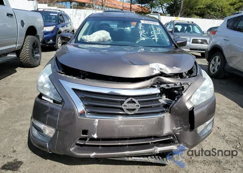 2015 Nissan Altima 2.5 from USA, damaged, VIN 1N4AL3AP5FC286966